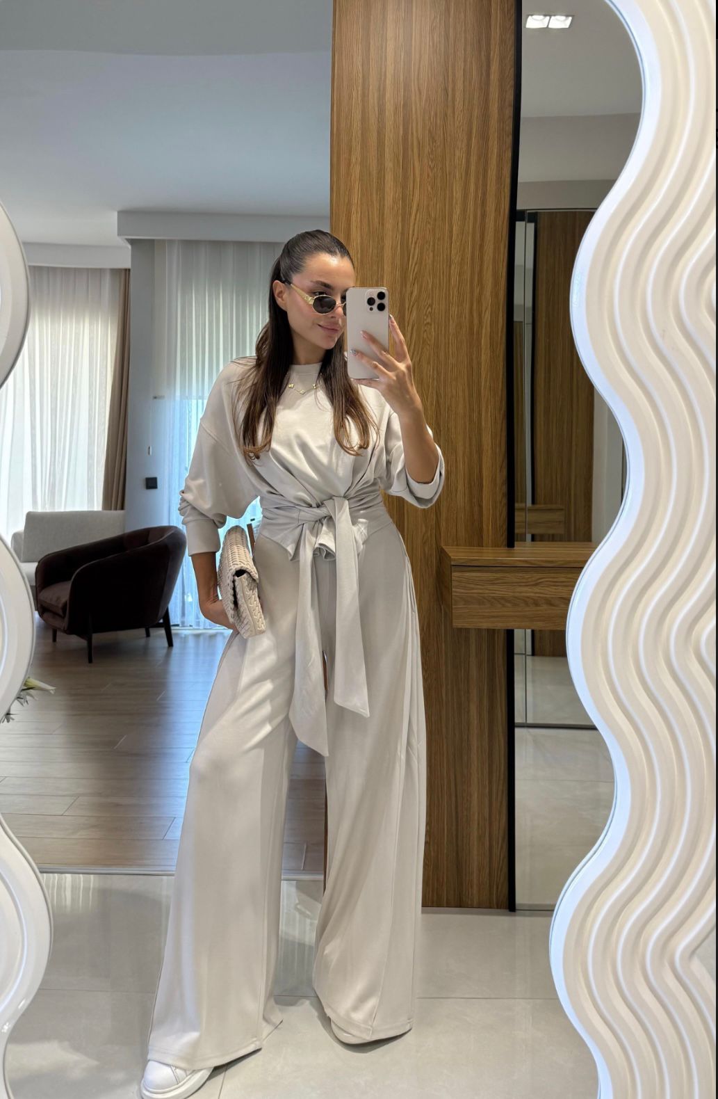 Oysho Model Tie Design Suit