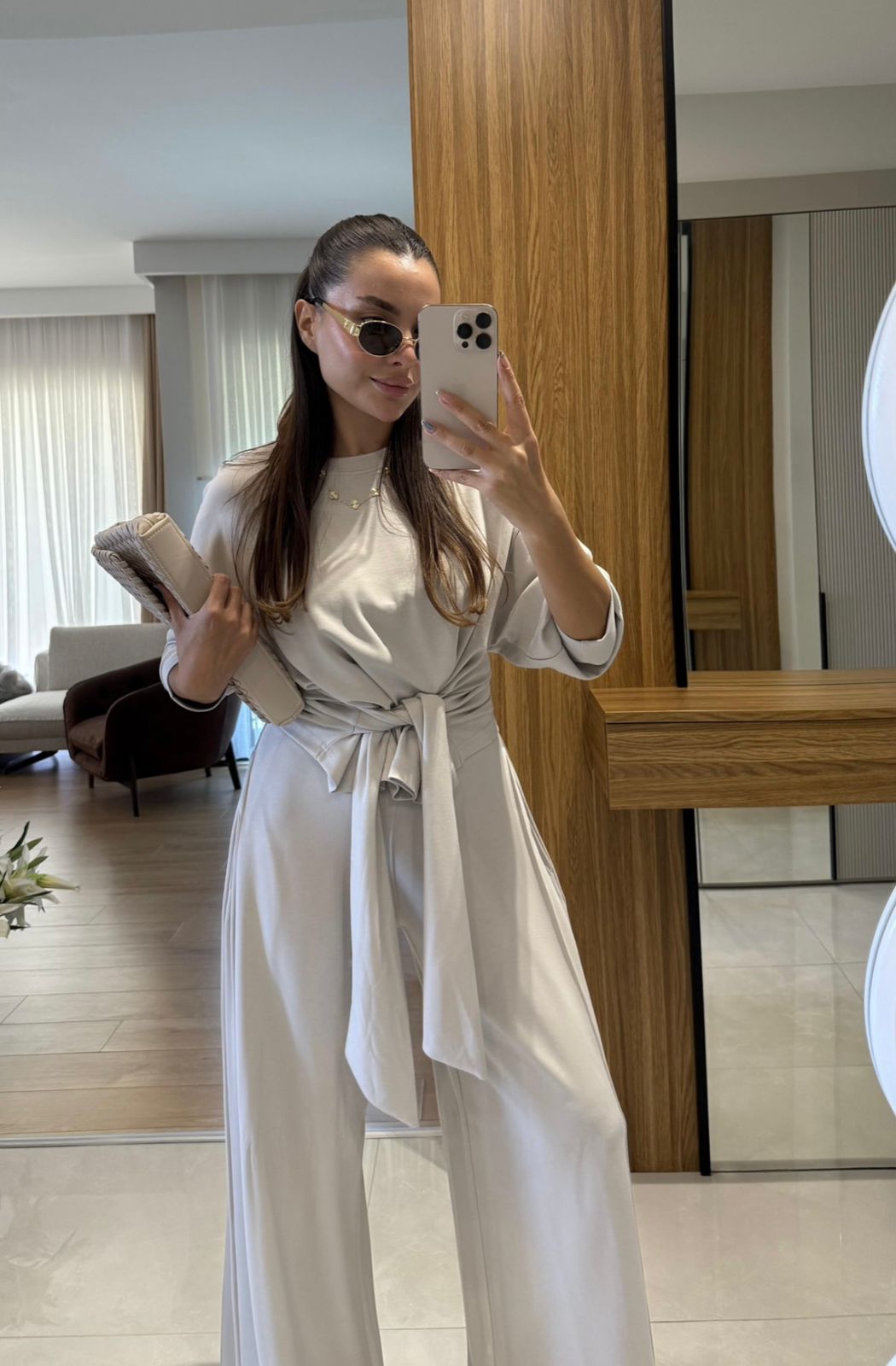 Oysho Model Tie Design Suit