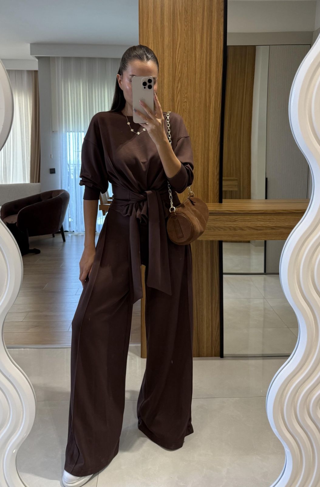 Oysho Model Tie Design Suit