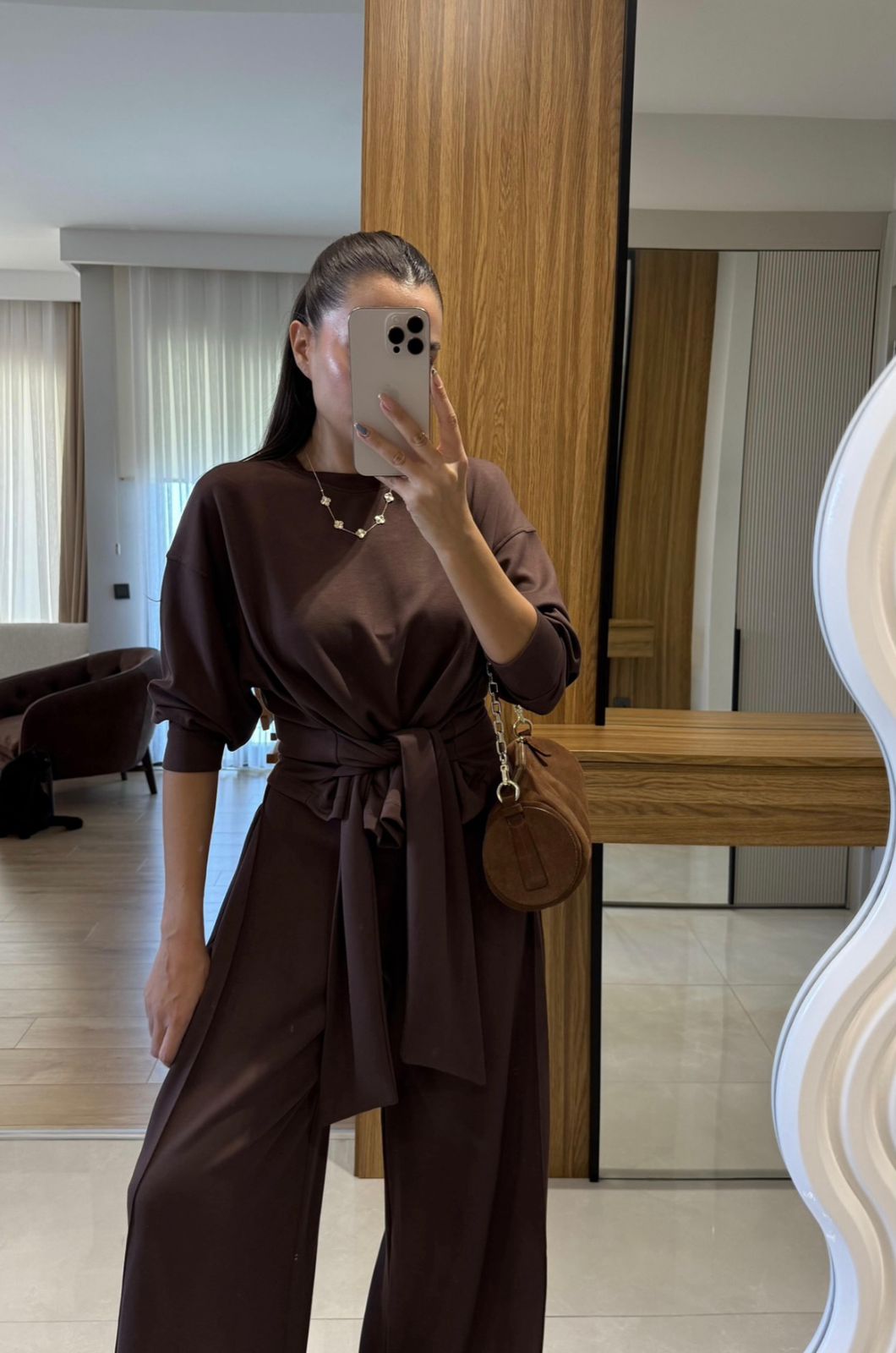 Oysho Model Tie Design Suit