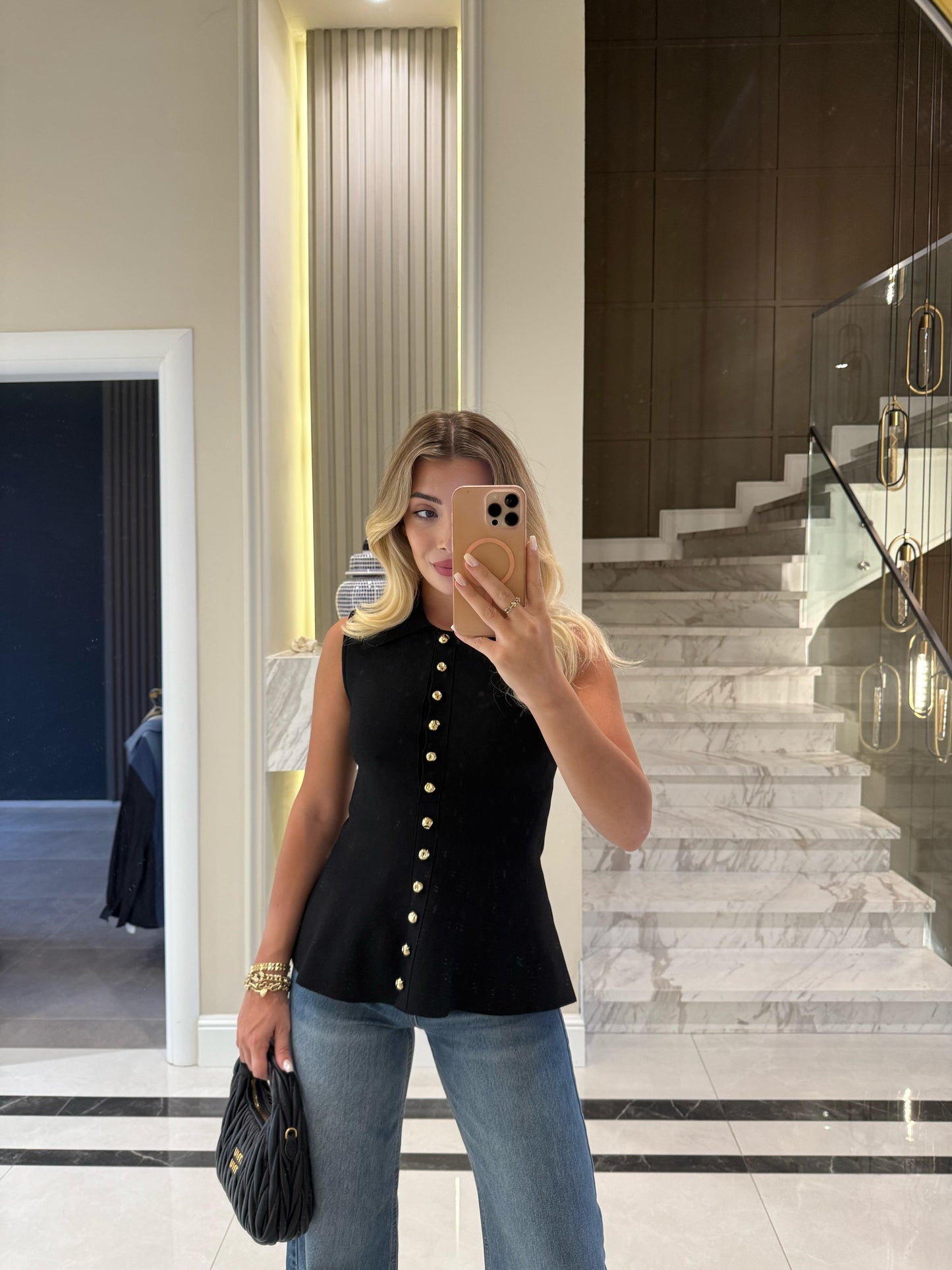 Buttoned Collar Vest